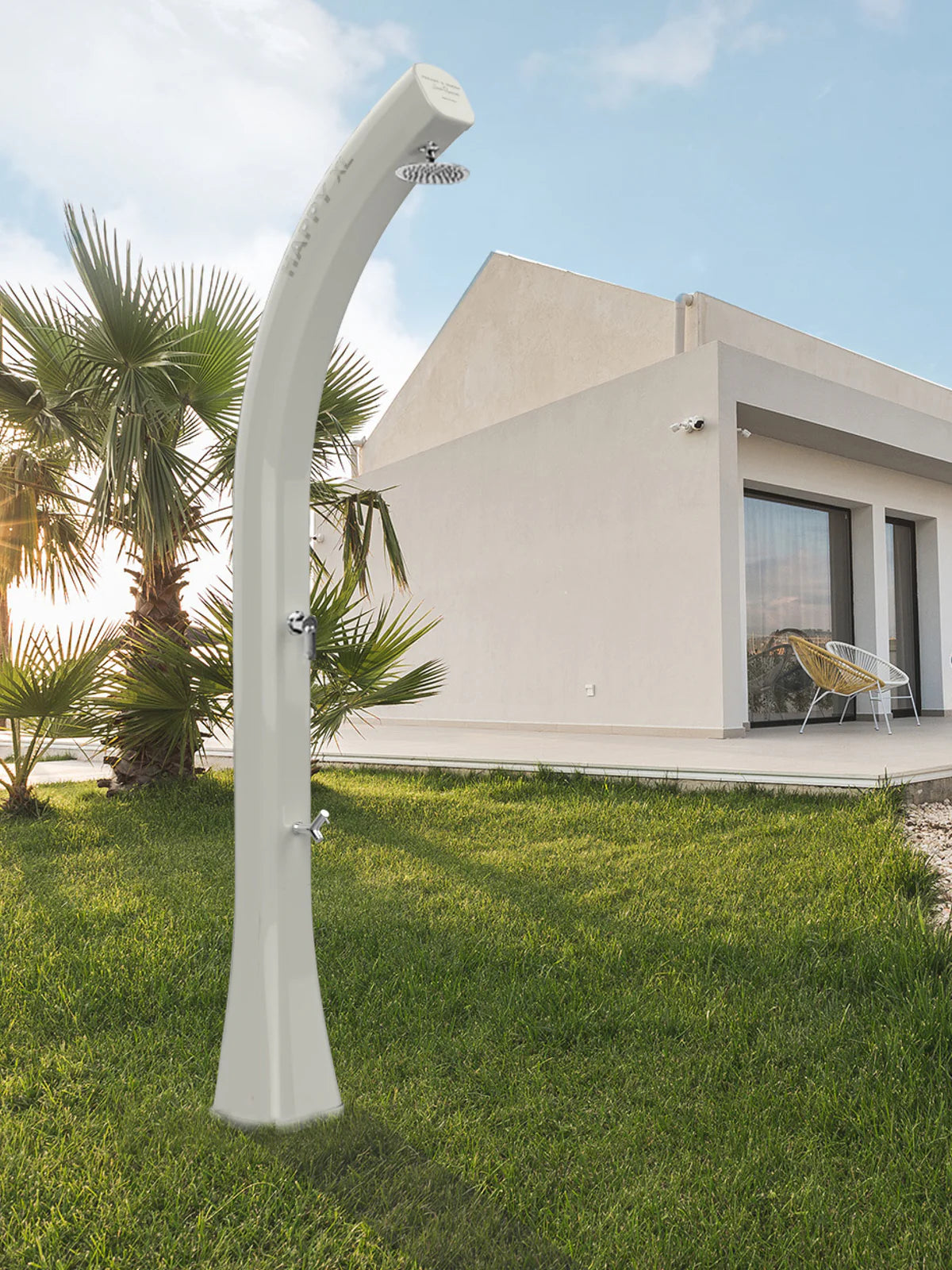 Doccia solare Happy XL H420 con lavapiedi in resina